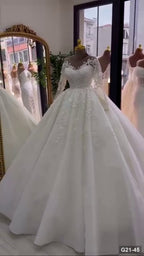 G21-045 Ivory Ball Gown Wedding Dress Main Clean Frame