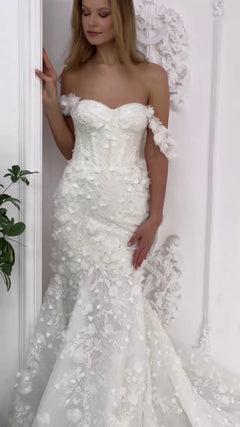 G21-094A - Ivory Beaded Lace Ball Gown Wedding Dress - Gelinlik21