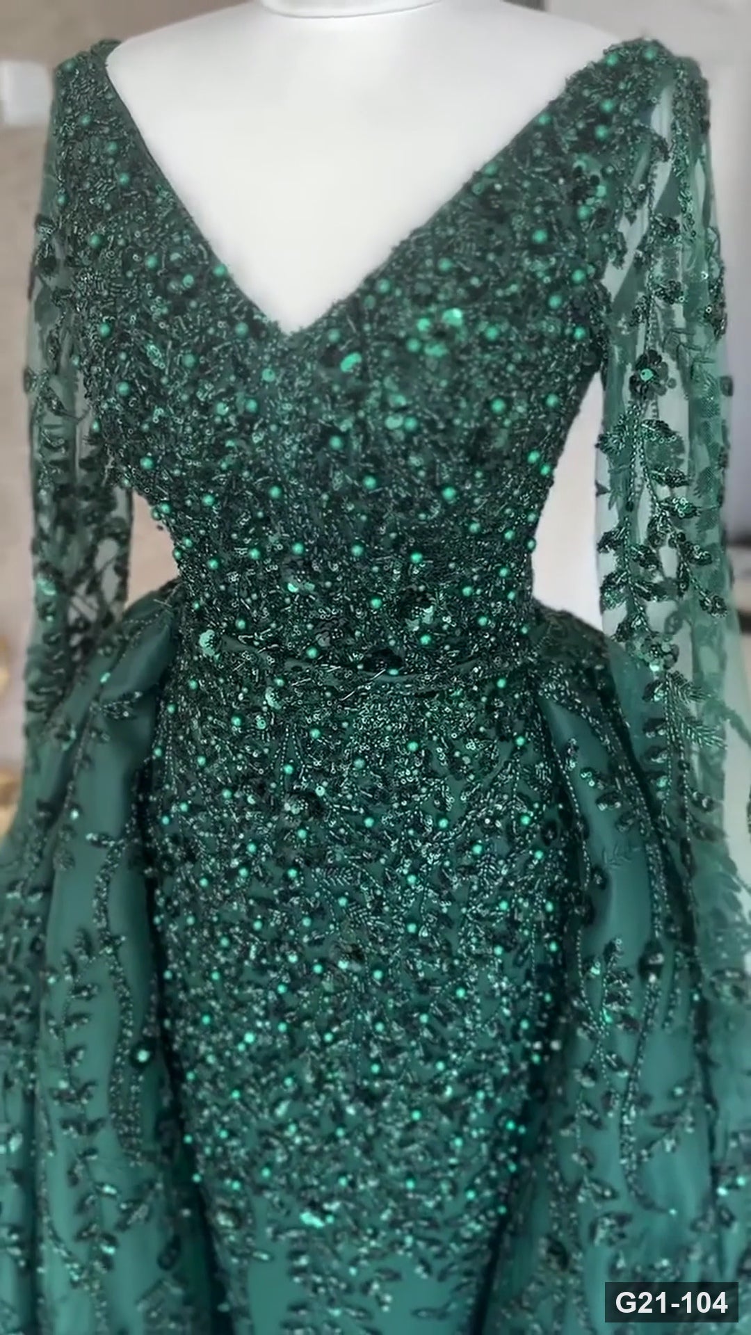 G21-104 Emerald Green Ball Gown Engagement Dress Main Clean Frame