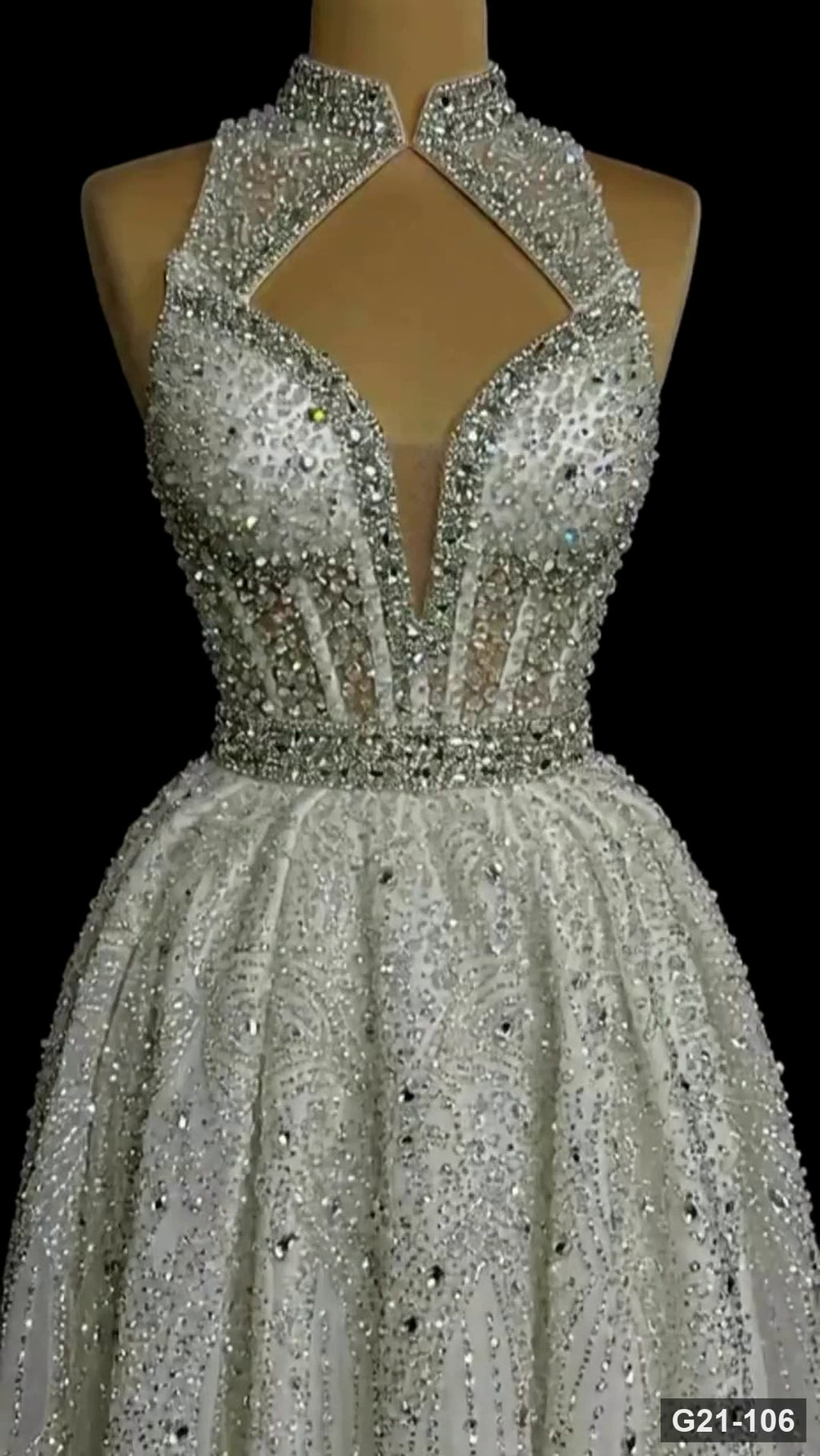 G21-106 Ivory Ball Gown Wedding Dress Main Clean Frame