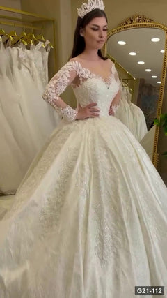 G21-112 Ivory Ball Gown Wedding Dress Main Clean Frame