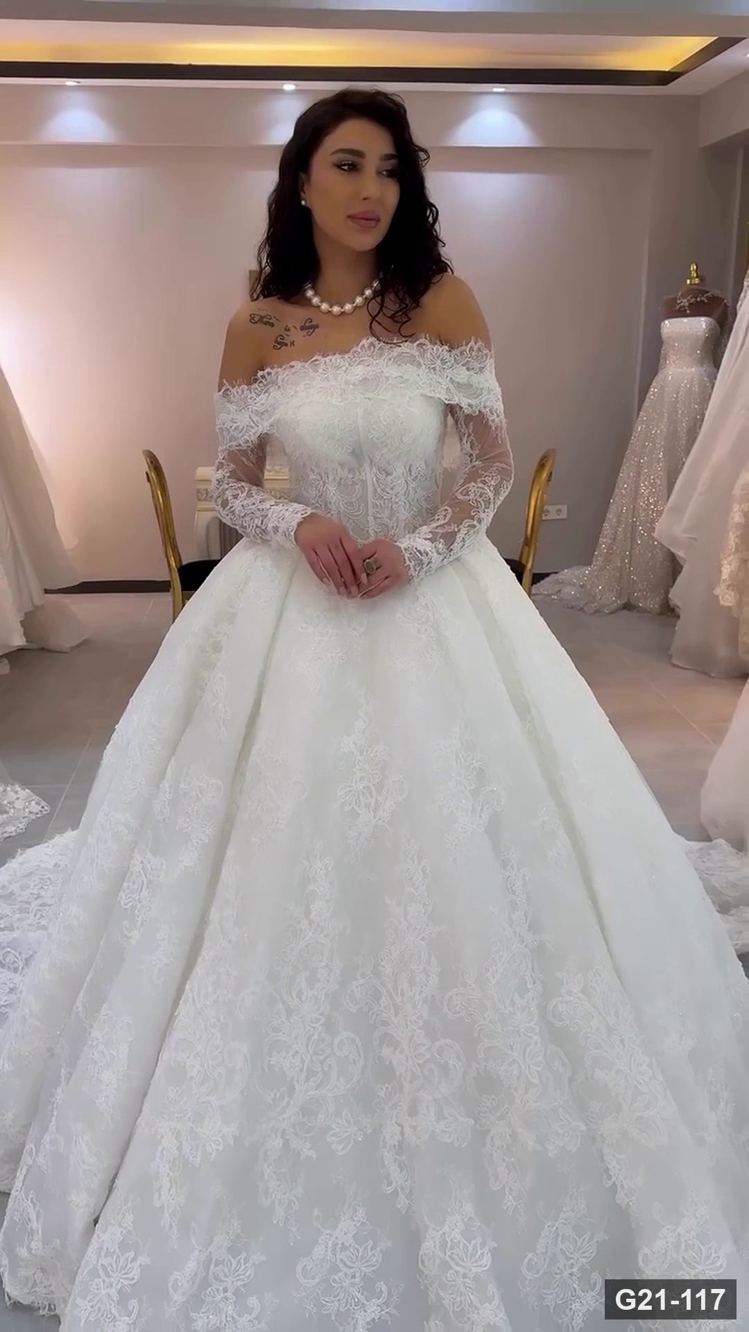G21-117 Ivory Ball Gown Wedding Dress Main Clean Frame