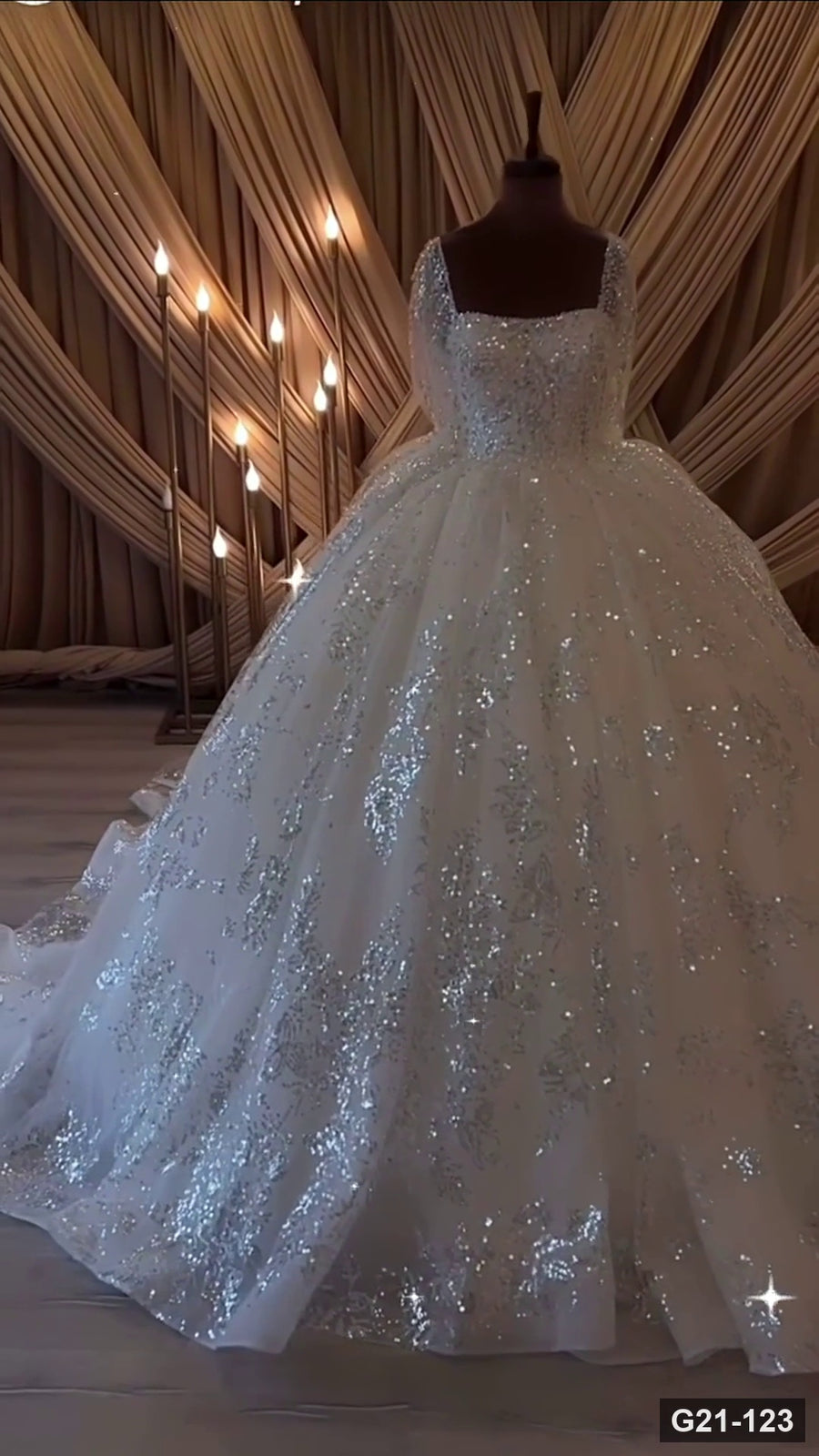 G21-123 Elfenbein Ballkleid Spitze Brautkleid und Kapellenschleppe