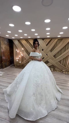 G21-128A - Soft Ivory Beaded Lace Ball Gown Wedding Dress - Gelinlik21