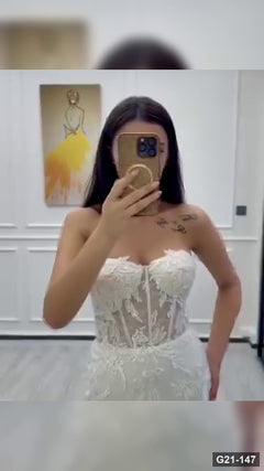 G21-147 Ivory Ball Gown Wedding Dress Main Clean Frame