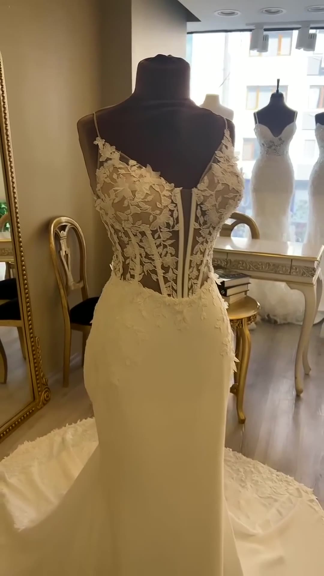NIL 317 Ivory Mermaid Floral Lace Crepe Tulle Wedding Dress - Image 3