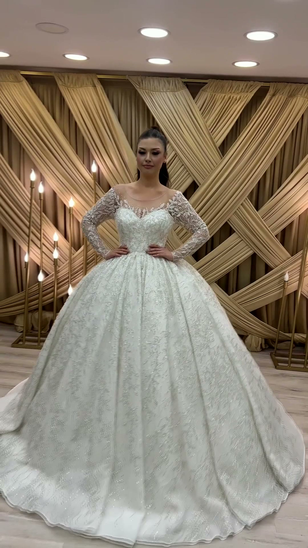 NIL 328 Ivory Ball Gown Lace Applique Tulle Wedding Dress - Image 3