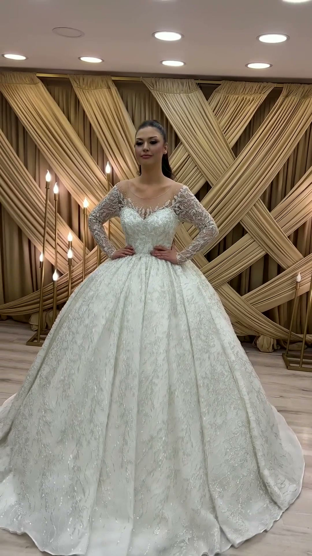 NIL 328 Ivory Ball Gown Lace Applique Tulle Wedding Dress - Image 4