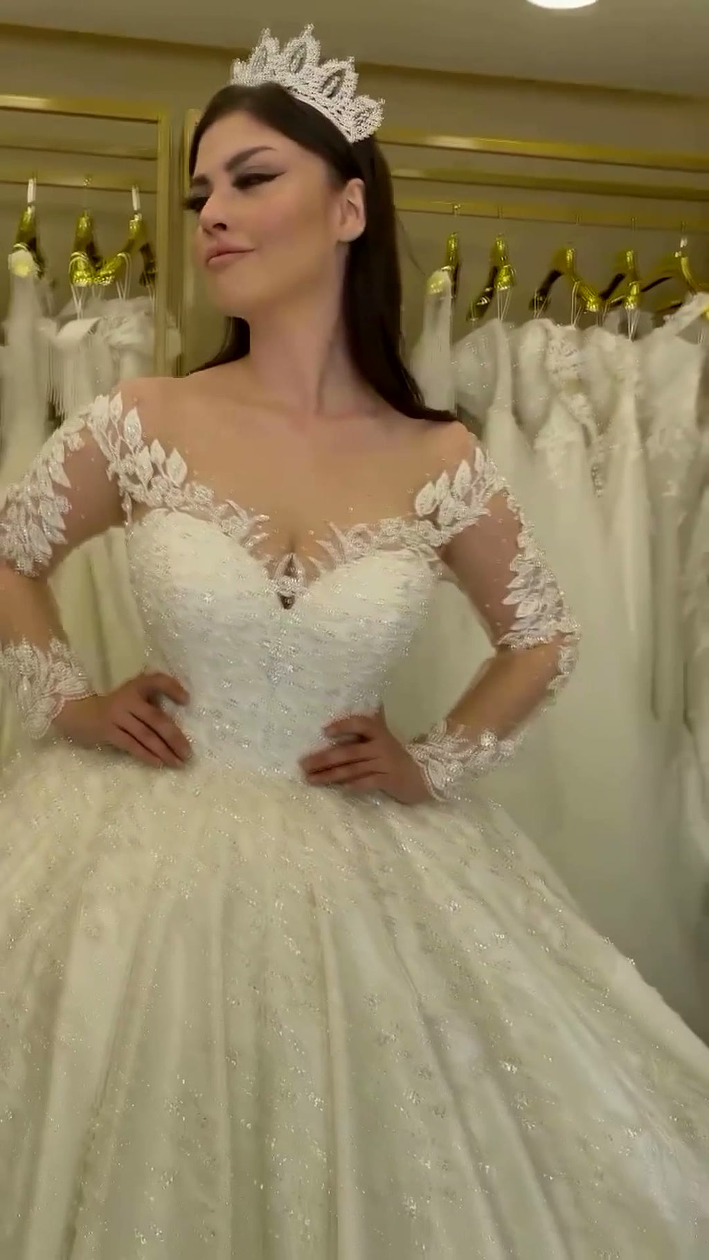 NIL 330 Ivory Ball Gown Floral Lace Tulle Wedding Dress - Image 3