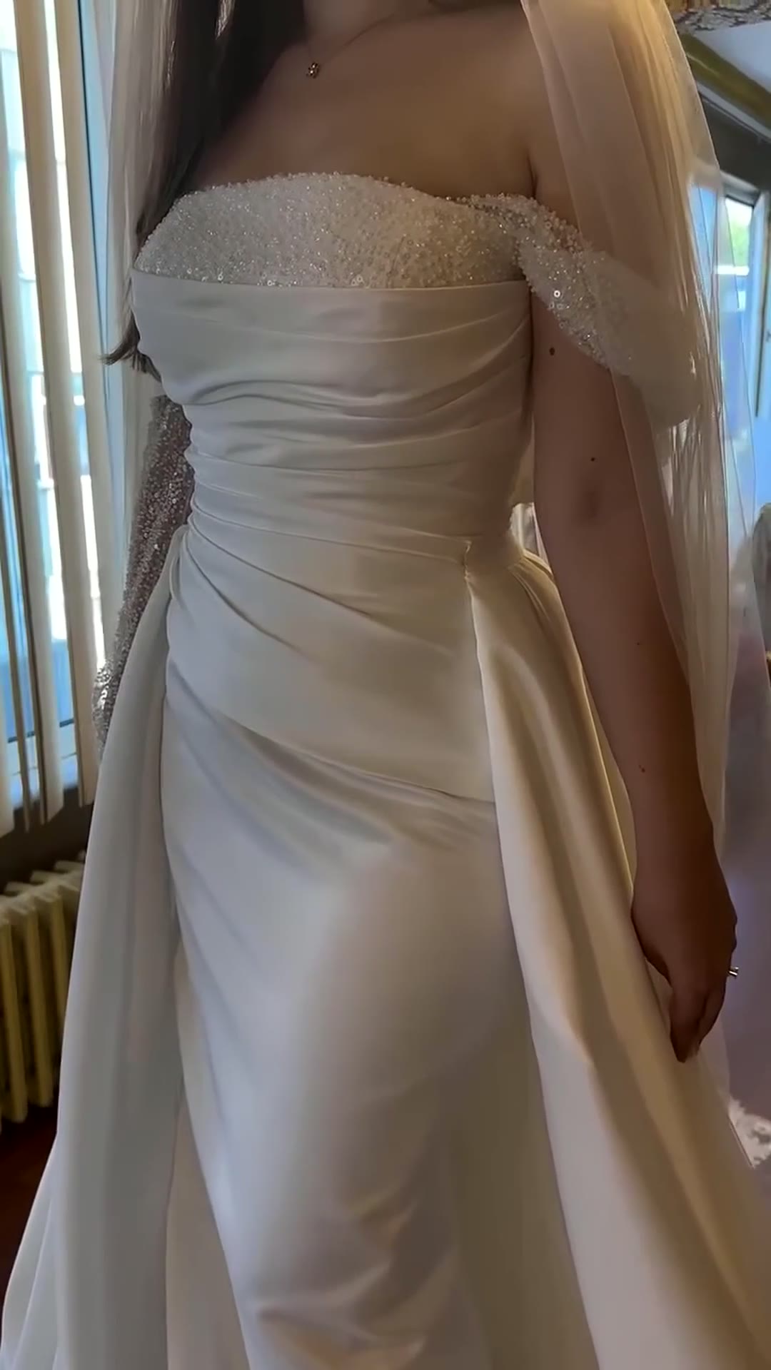 NIL 332 Ivory Sheath Draped Satin Wedding Dress - Image 6