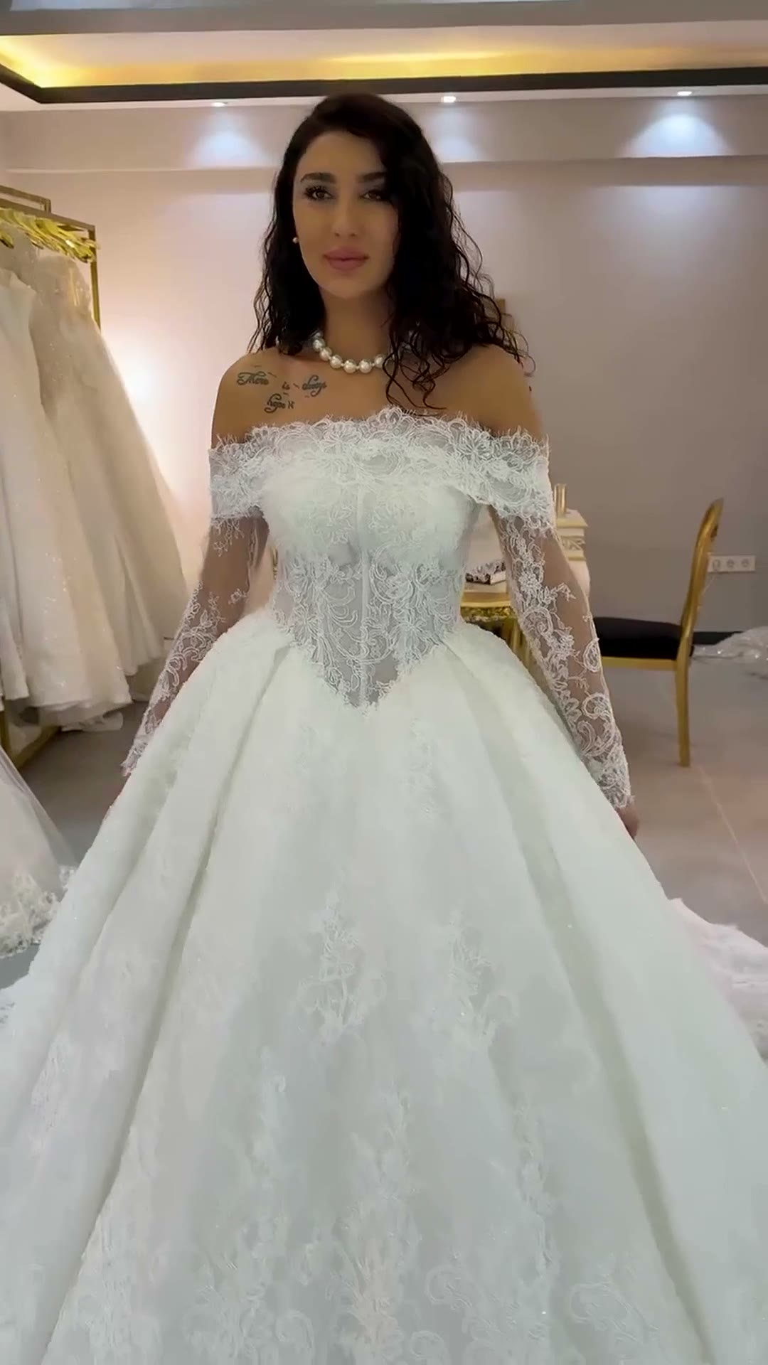 NIL 335 Ivory Ball Gown Floral Lace Tulle Wedding Dress - Image 1