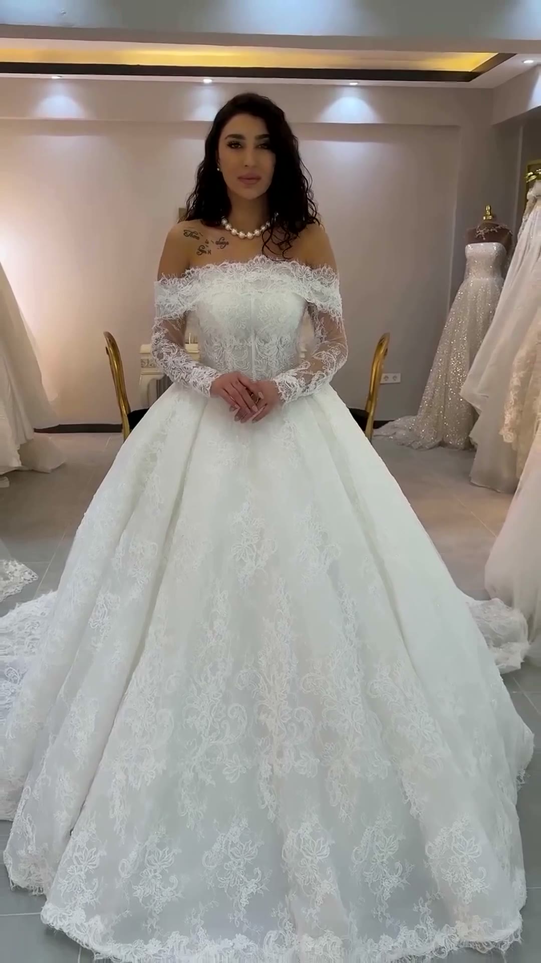 NIL 335 Ivory Ball Gown Floral Lace Tulle Wedding Dress - Image 6