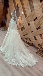 NIL 338 Ivory Mermaid French Lace Tulle Wedding Dress - Image 2