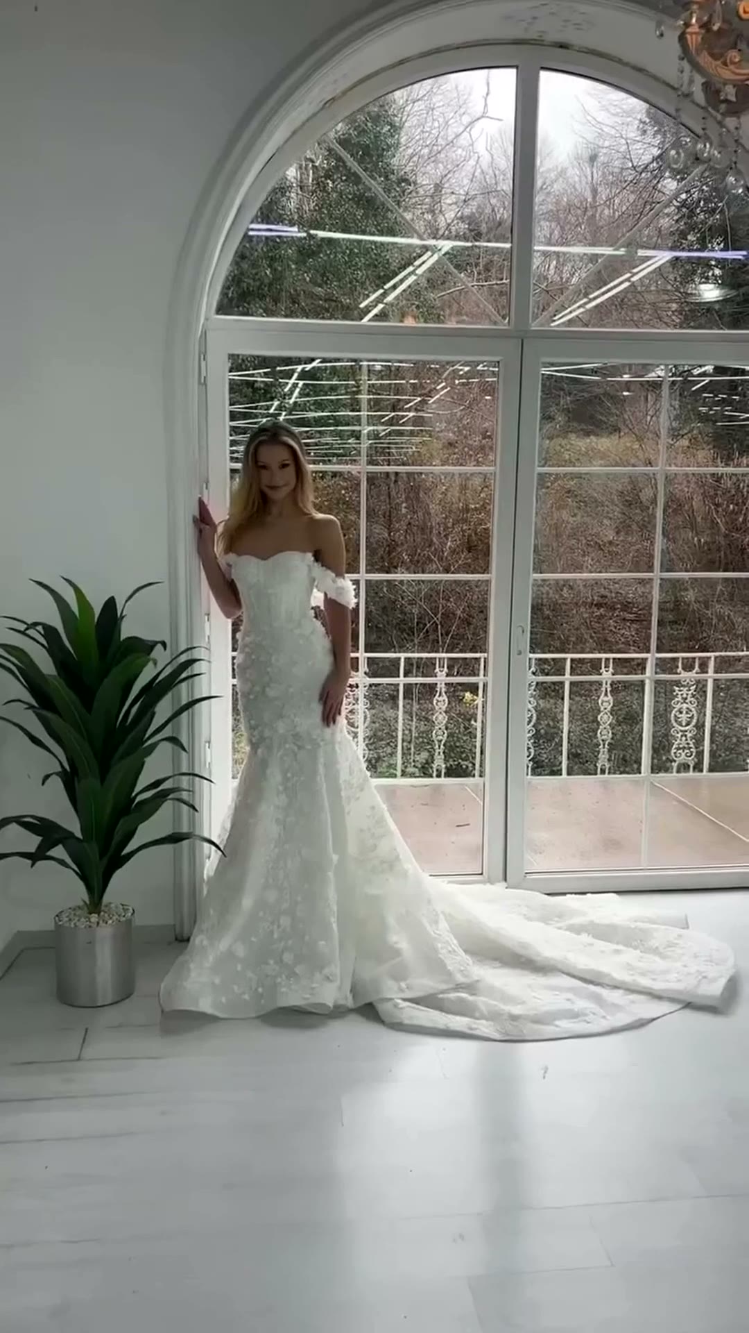 NIL 352 Ivory Mermaid Lace Applique Crepe Wedding Dress - Image 1