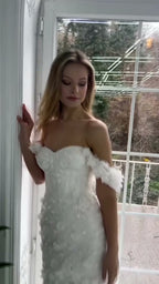 NIL 352 Ivory Mermaid Lace Applique Crepe Wedding Dress - Image 3