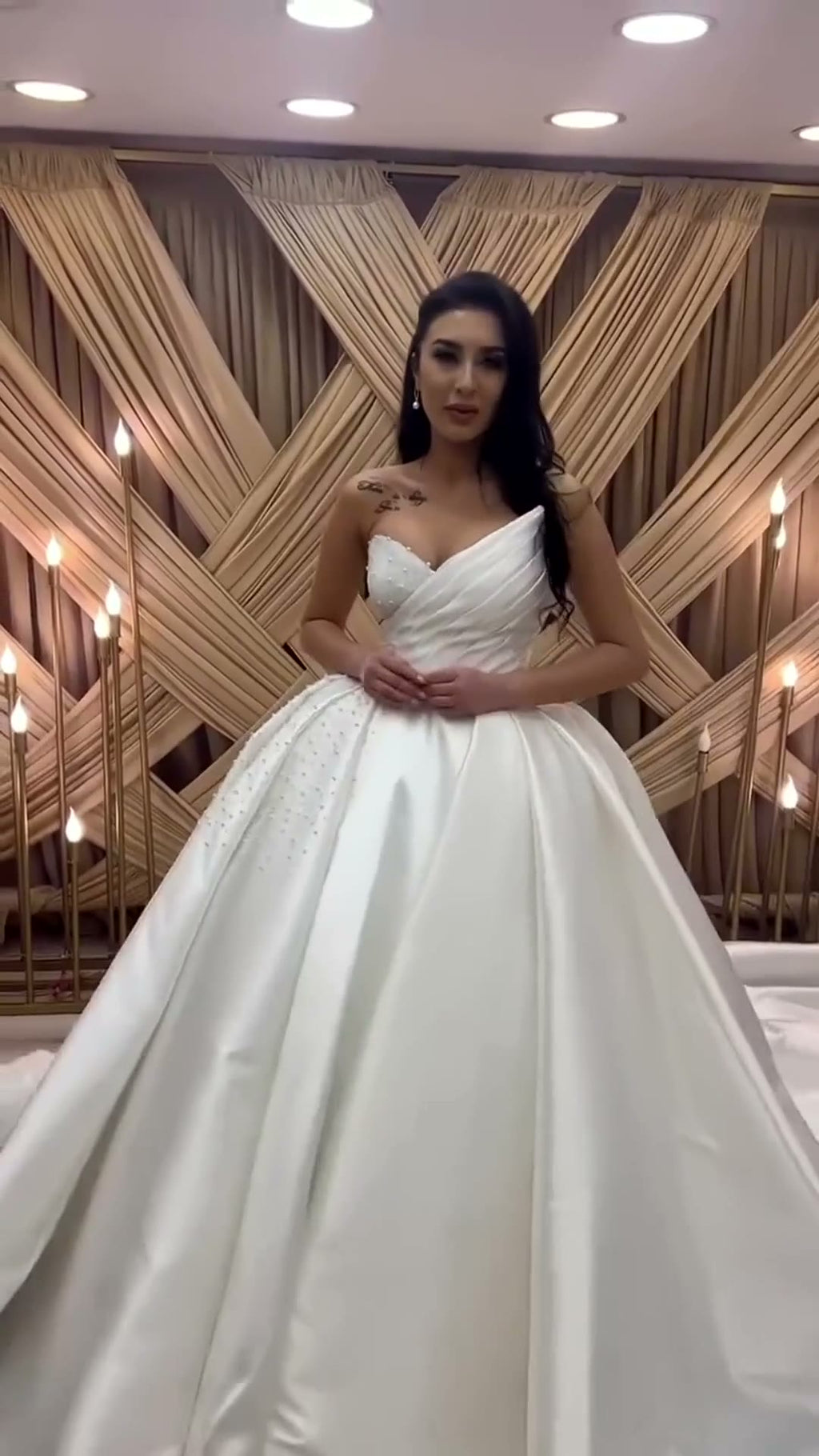 NIL 360 Ivory Ball Gown Minimalist Satin Wedding Dress - Image 3
