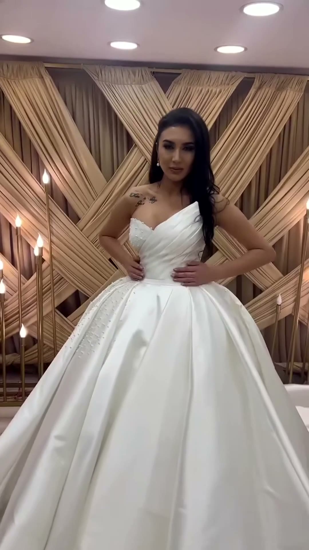 NIL 360 Ivory Ball Gown Minimalist Satin Wedding Dress - Image 4