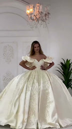 NIL 364 Ivory Ball Gown Bow Satin Satin Wedding Dress - Image 2
