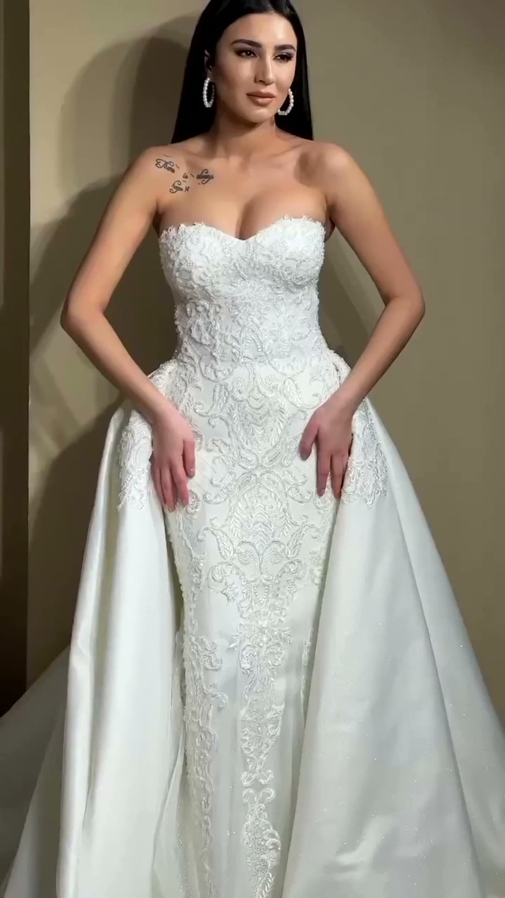 NIL 366 Ivory A-Line Minimalist Chiffon Wedding Dress - Image 2
