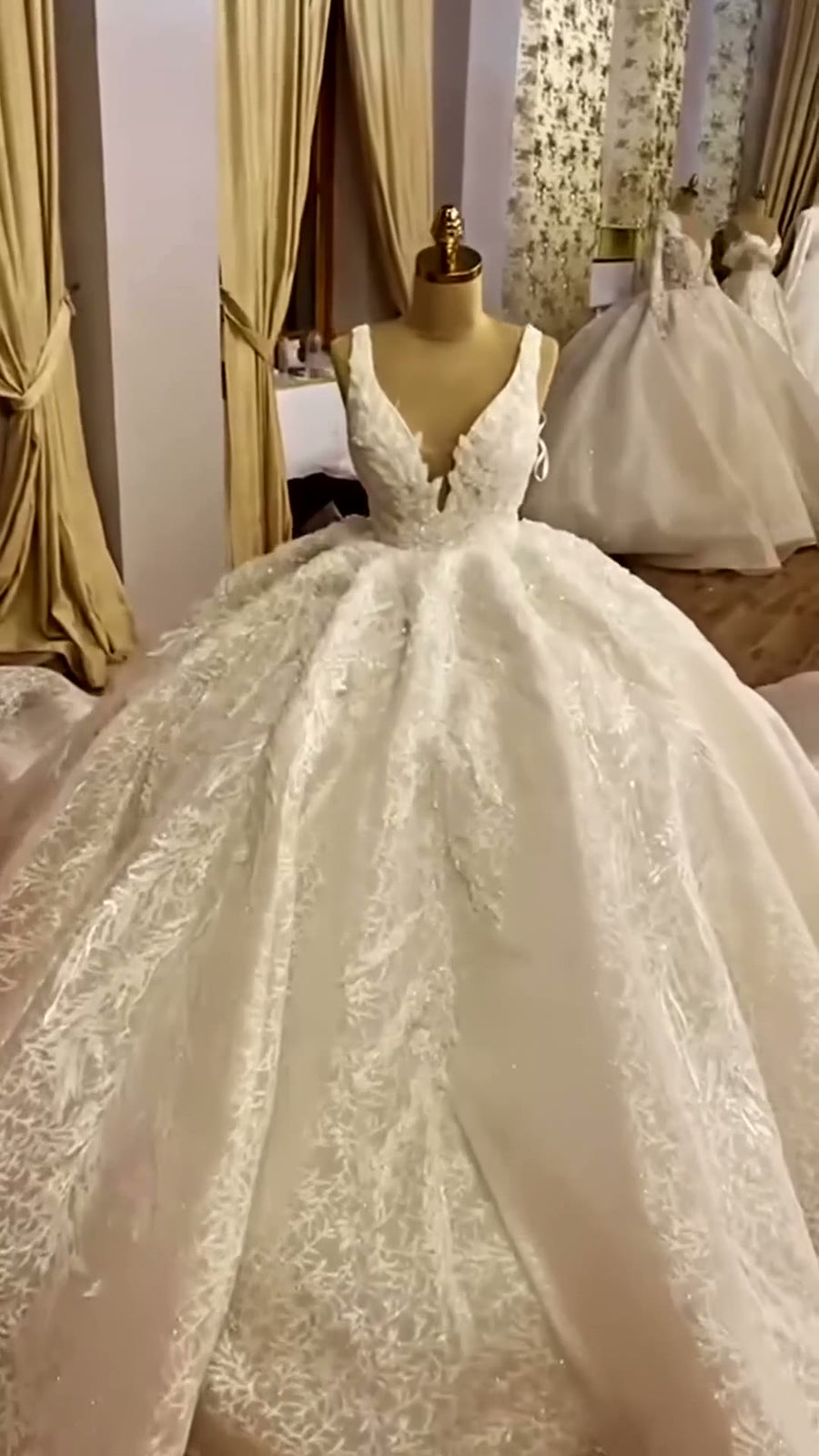 G21-387 Ivory Ball Gown Floral Lace Mikado Wedding Dress