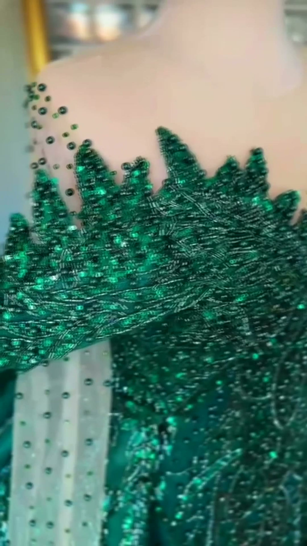 NIL 389 Emerald Mermaid Beaded Lace Engagement Dress - Image 2