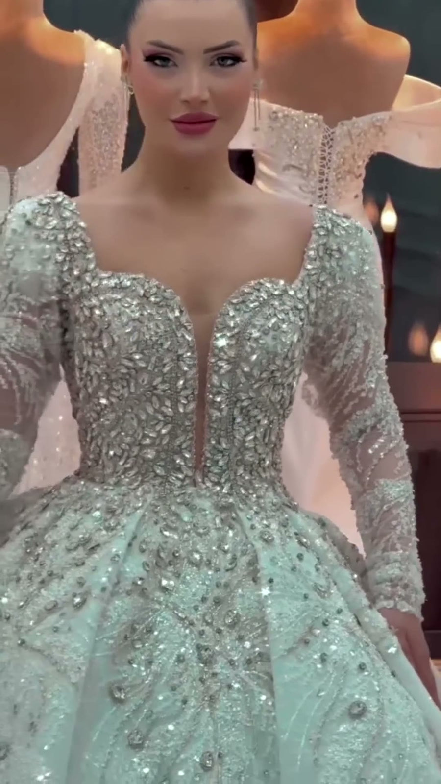 G21-397 Ivory Ball Gown Crystal Beaded Tulle Wedding Dress