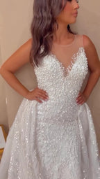 NIL Champagne princess lace wedding dress with sweetheart neckline, cathedral train, bodice close-up detail, P074 image 4