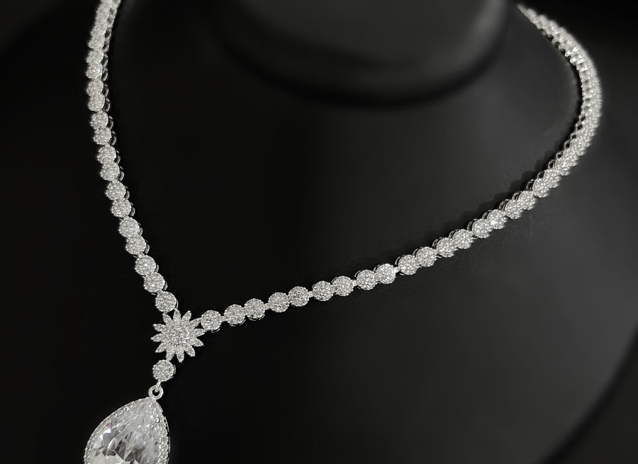 G21-AKS-034 Asay Zircon Stone Set Necklace