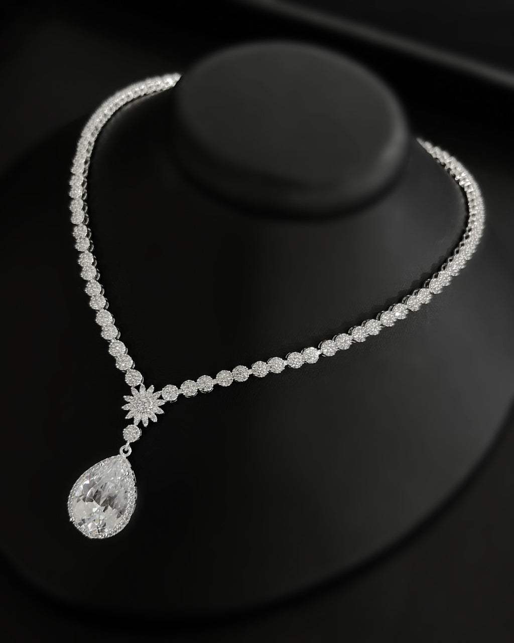 NNC-034 | Asay Zircon Stone Set Necklace