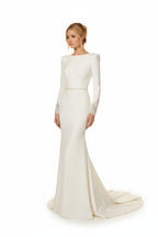 NNC-108 Cream nowoczesny Syrena suknia ślubna - widok z przodu