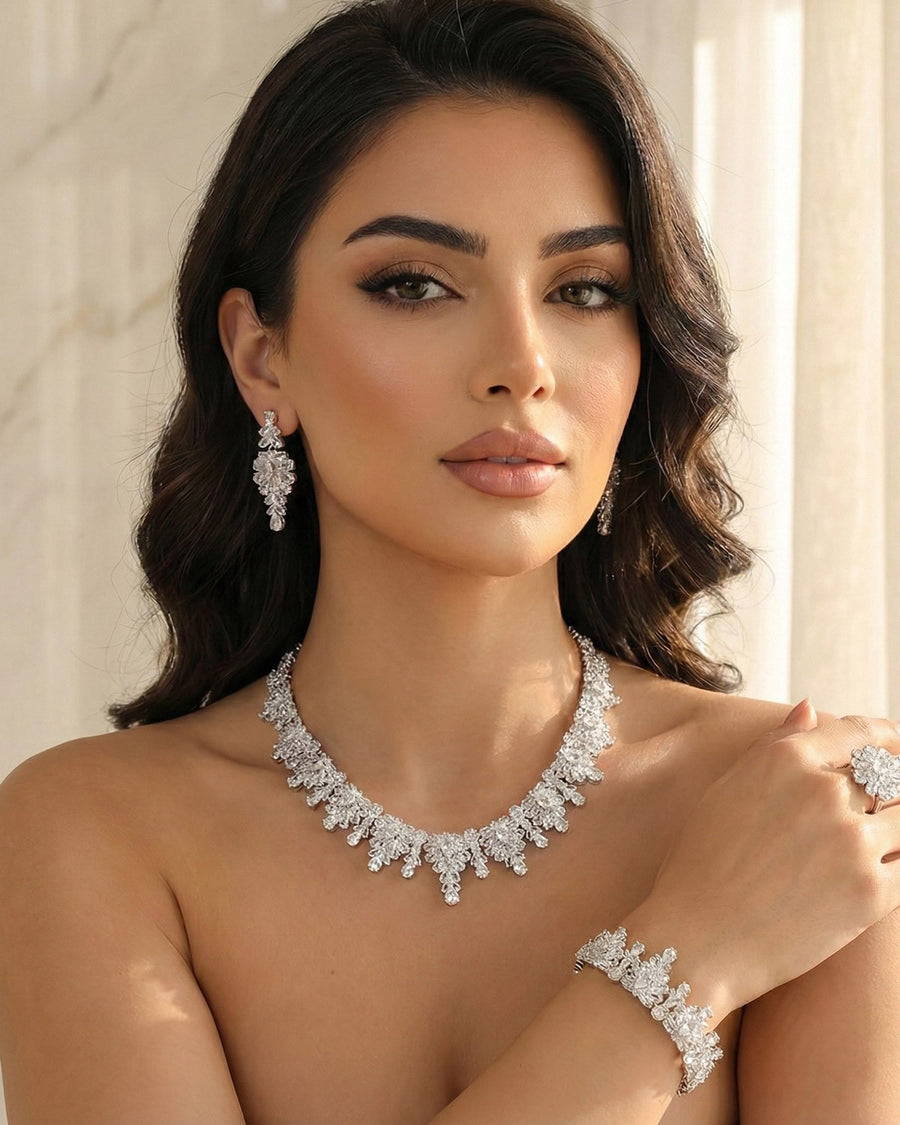 G21-AKS-025 Koor Zircon Stone Set Necklace