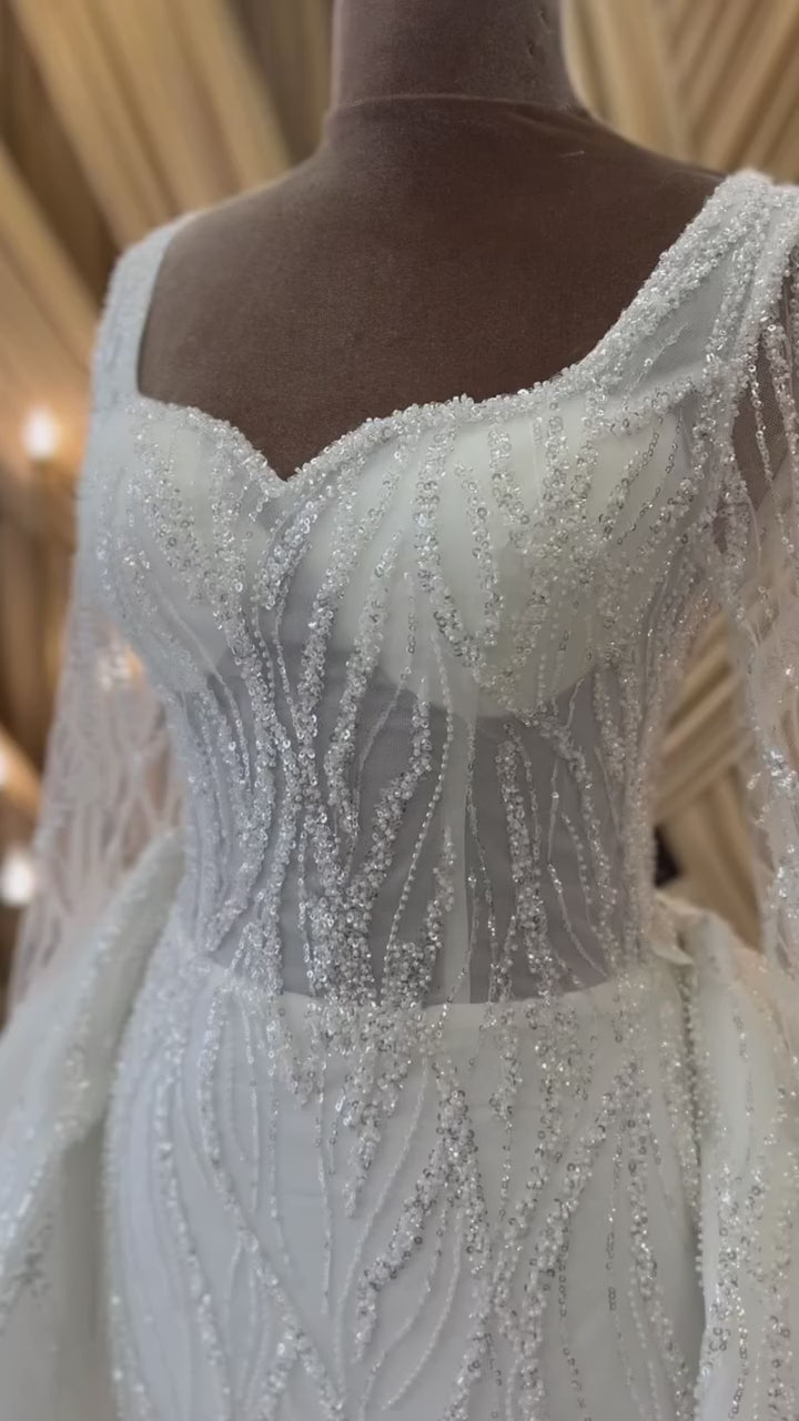 G21-083A - Ivory Lace Ball Gown Wedding Dress - closer look