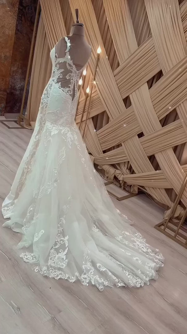 G21-338 Ivory Mermaid French Lace Tulle Wedding Dress