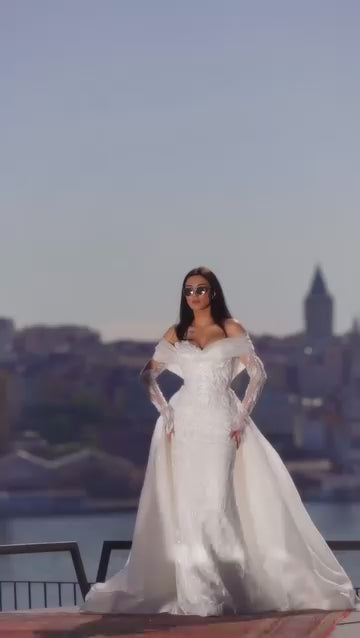 G21-046A - Ivory Elegant Ball Gown Wedding Dress - closer look