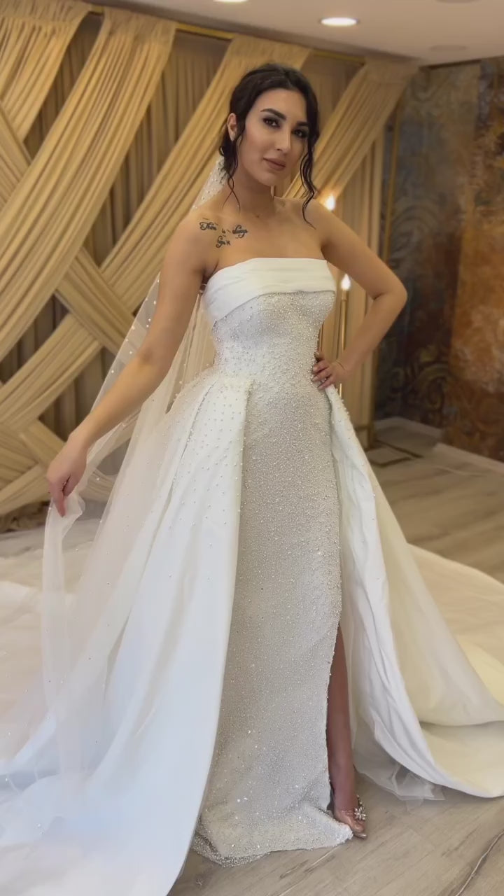 G21-092A - Ivory Embellished Ball Gown Wedding Dress - closer look