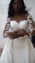 G21-003 Ivory A-Line Lace Wedding Dress with V-Neck and Chapel Train