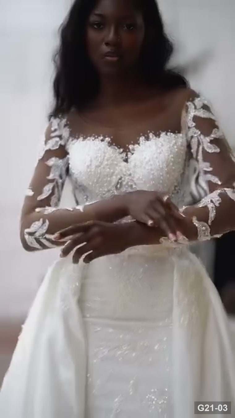 G21-003 Ivory A-Line Lace Wedding Dress with V-Neck and Chapel Train - closer look
