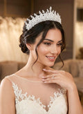 G21-AKS-044 YAVEKRITA-INTAGETA | Yave Crystal & Pearl Bridal Tiara